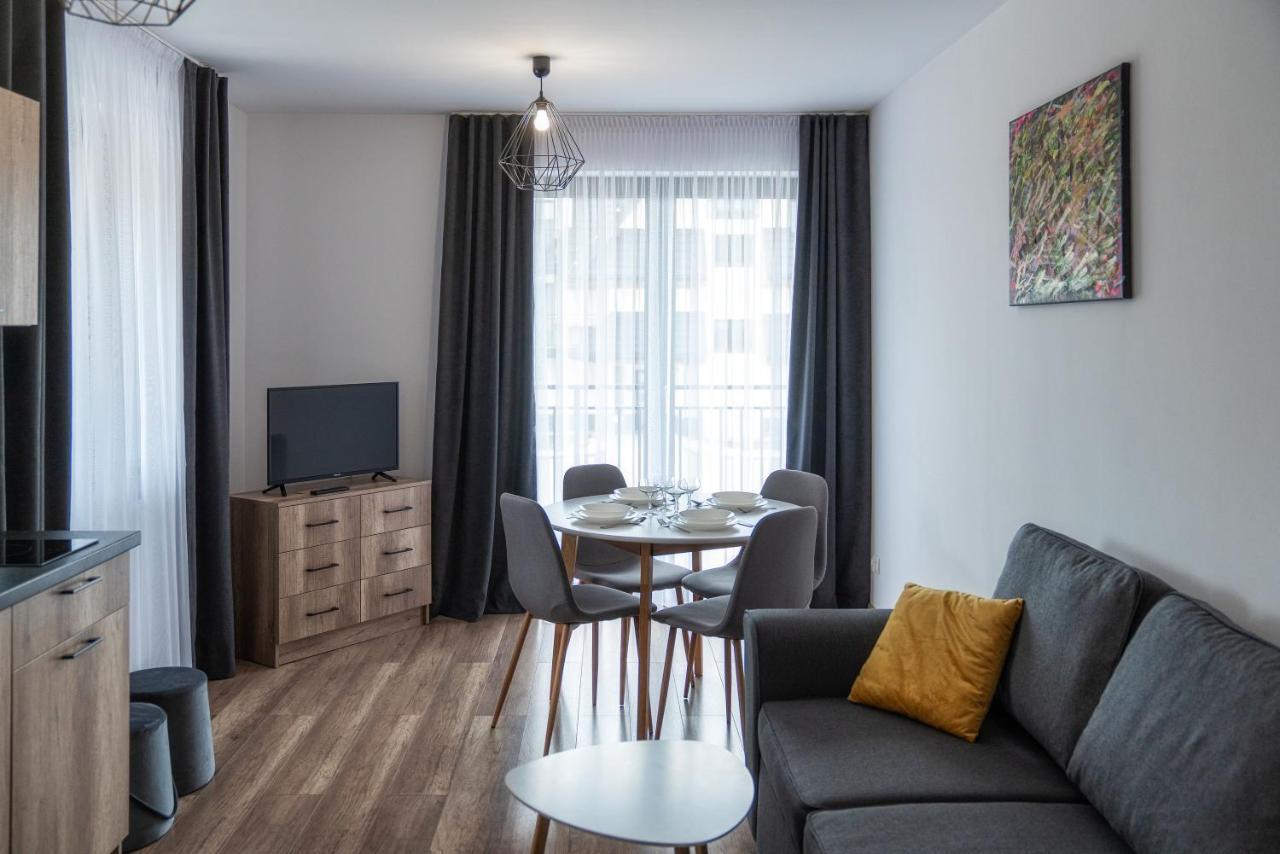 Apartamenty Sun & Snow Resorts D Bialka Tatrzanska Z Sauna Bagian luar foto