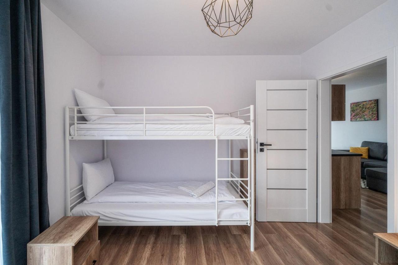 Apartamenty Sun & Snow Resorts D Bialka Tatrzanska Z Sauna Bagian luar foto