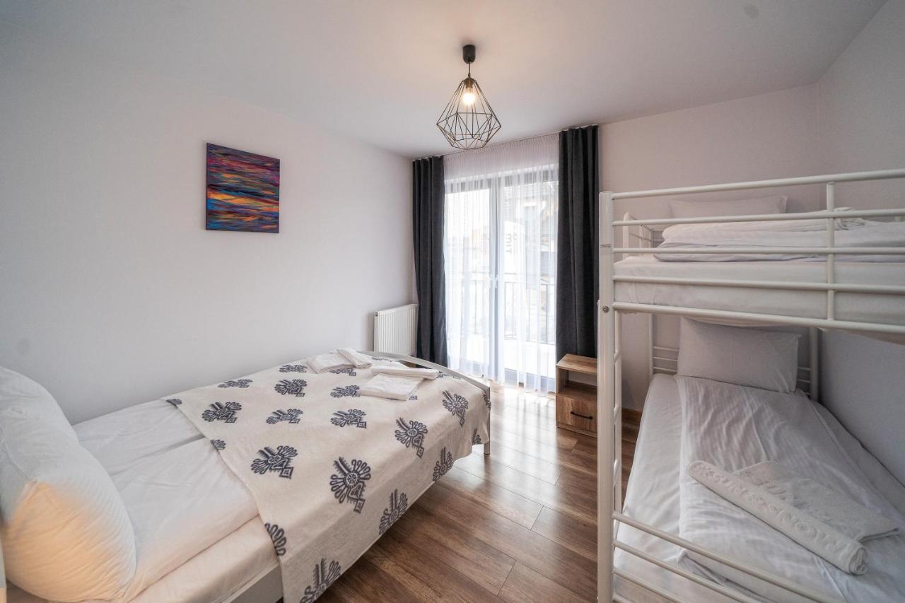 Apartamenty Sun & Snow Resorts D Bialka Tatrzanska Z Sauna Bagian luar foto
